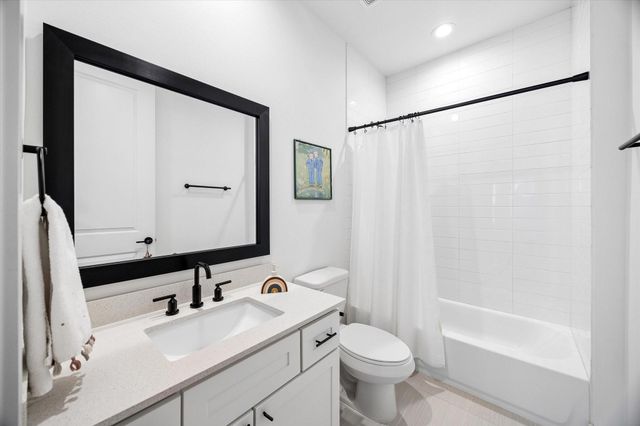 956 Dunleigh Meadows Lane, Houston, TX 77055