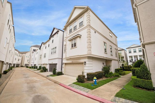 956 Dunleigh Meadows Lane, Houston, TX 77055