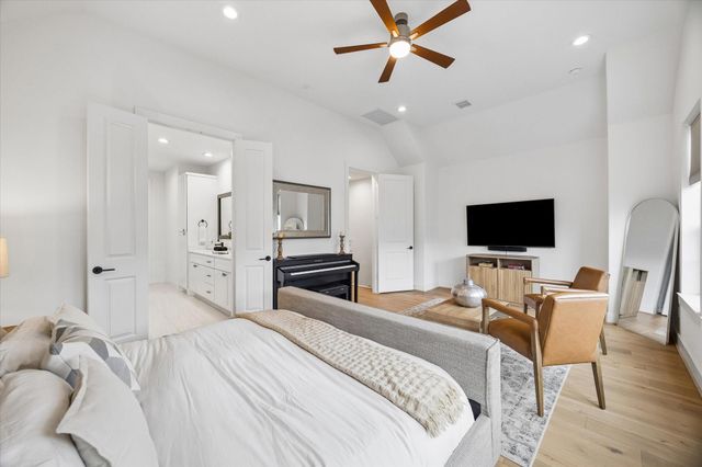 956 Dunleigh Meadows Lane, Houston, TX 77055