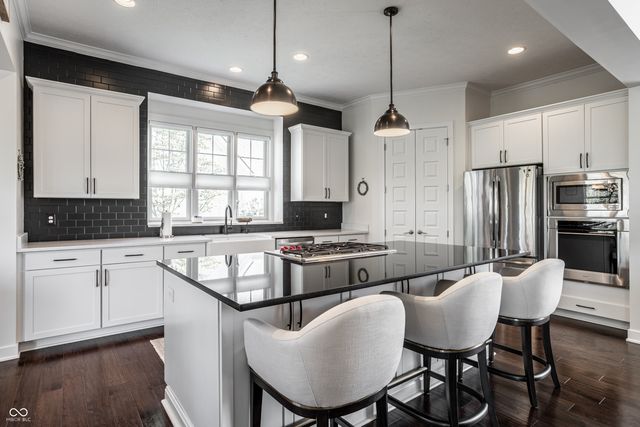 20062 Hampton Park Drive, Westfield, IN 46074
