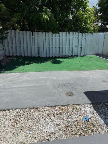 18423 NW 44th Pl, Miami Gardens, FL 33055