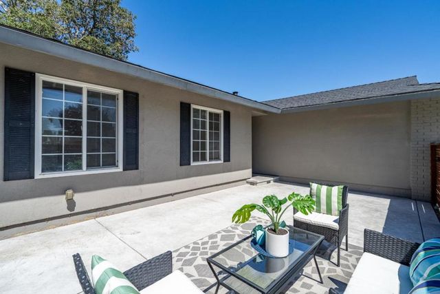8273 Gaunt Avenue, Gilroy, CA 95020
