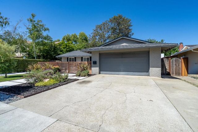 8273 Gaunt Avenue, Gilroy, CA 95020