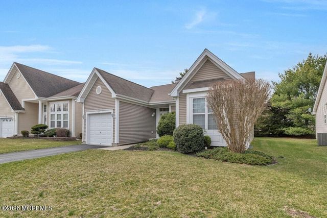 37 Lakeland Drive, Barnegat, NJ 08005