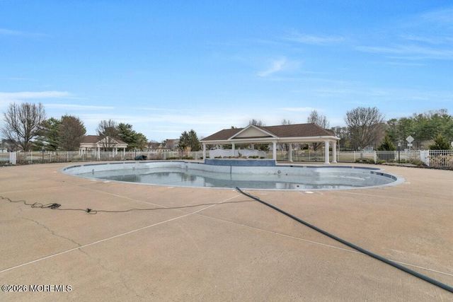 37 Lakeland Drive, Barnegat, NJ 08005