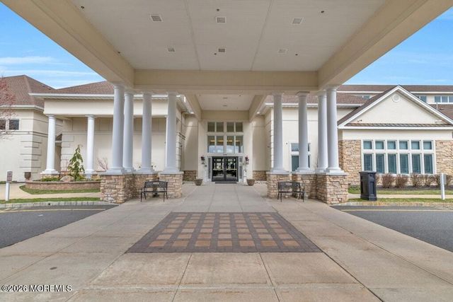 37 Lakeland Drive, Barnegat, NJ 08005