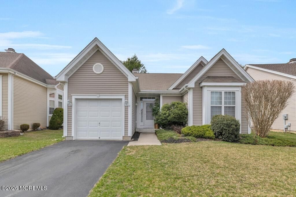 37 Lakeland Drive, Barnegat, NJ 08005