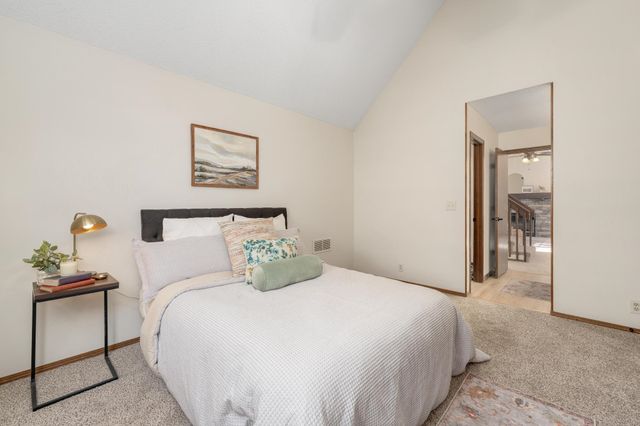 8910 E Creed St, Wichita, KS 67210