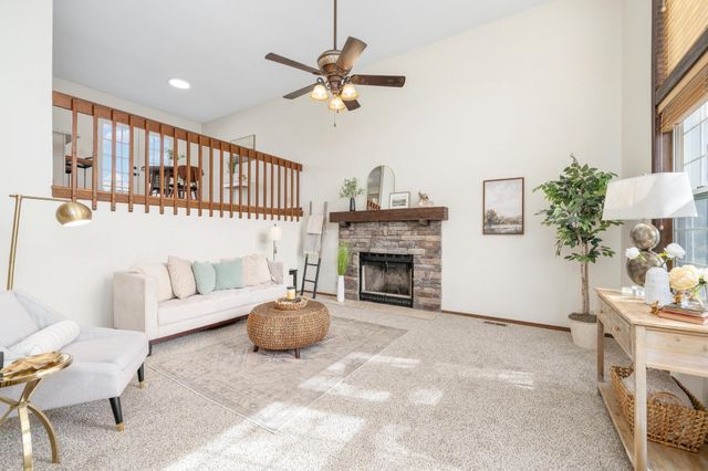 8910 E Creed St, Wichita, KS 67210