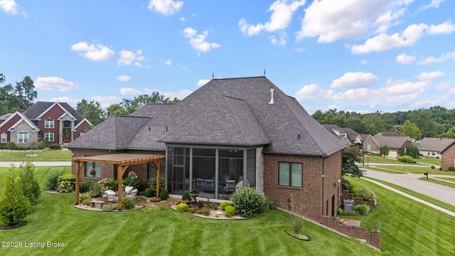 18101 Bellavista Pl, Louisville, KY 40245