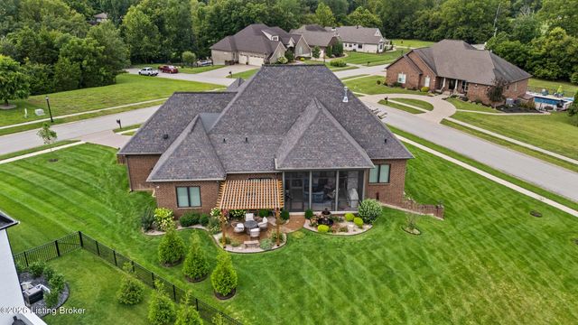 18101 Bellavista Pl, Louisville, KY 40245