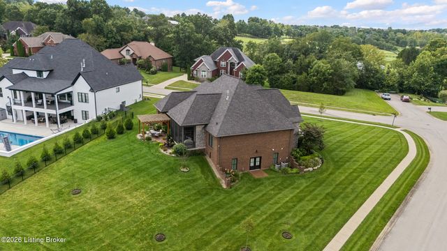18101 Bellavista Pl, Louisville, KY 40245
