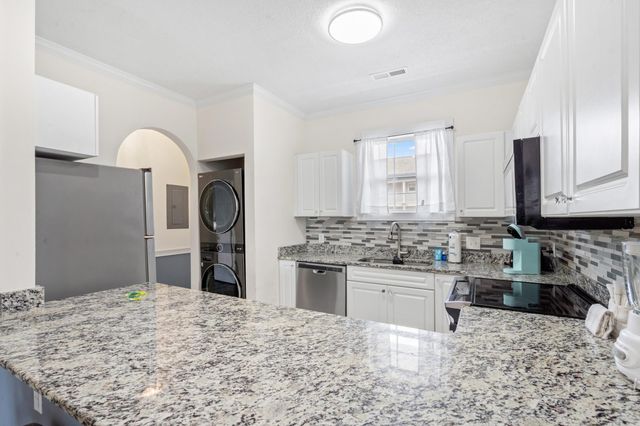4787 Wild Iris Dr Apt 203, Myrtle Beach, SC 29577