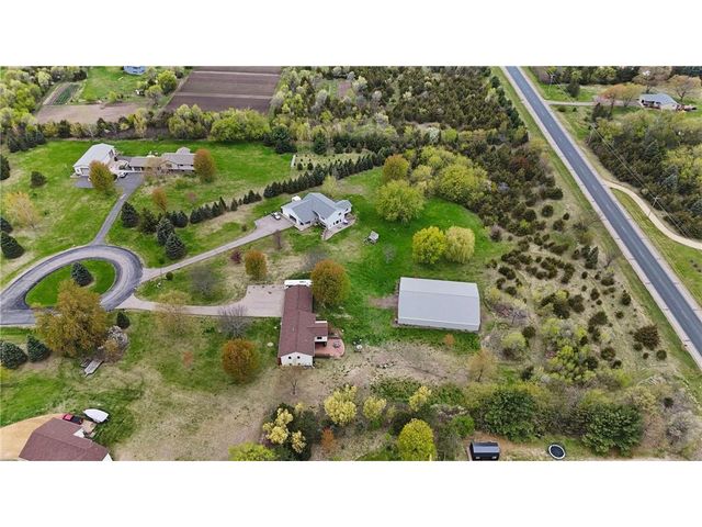 508 Little Orchard Road, Hudson, WI 54016