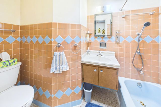 1719 N 44th Avenue, Hollywood, FL 33021