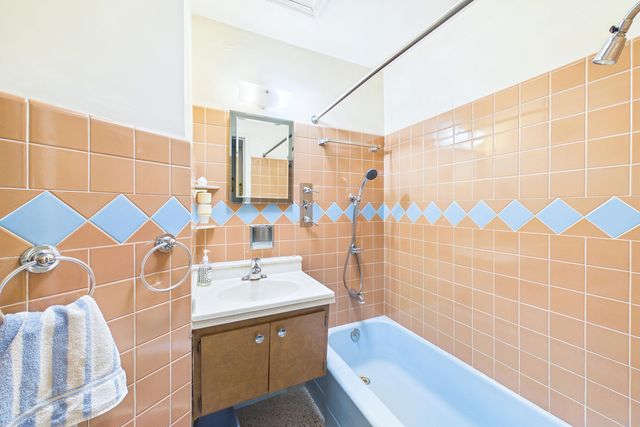 1719 N 44th Avenue, Hollywood, FL 33021