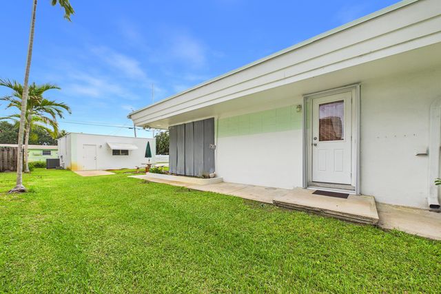 1719 N 44th Avenue, Hollywood, FL 33021