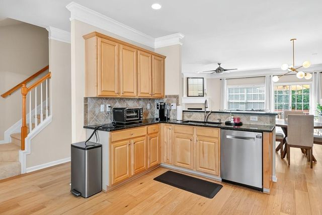 635 Coligny Court, Atlanta, GA 30350