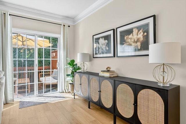 635 Coligny Court, Atlanta, GA 30350