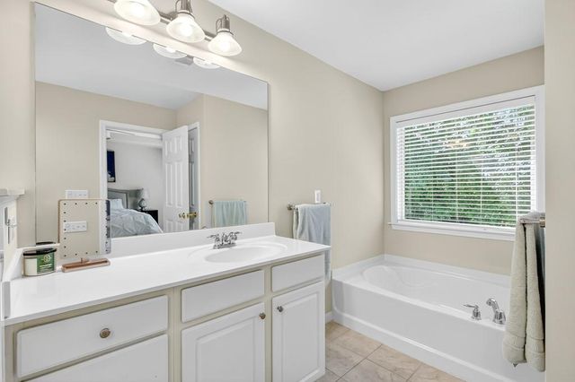 635 Coligny Court, Atlanta, GA 30350