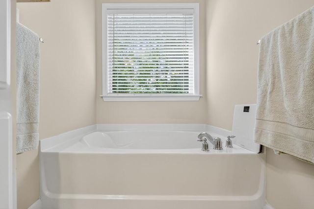 635 Coligny Court, Atlanta, GA 30350