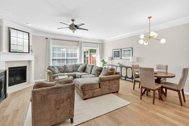 635 Coligny Court, Atlanta, GA 30350