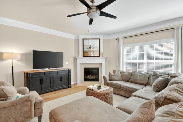 635 Coligny Court, Atlanta, GA 30350