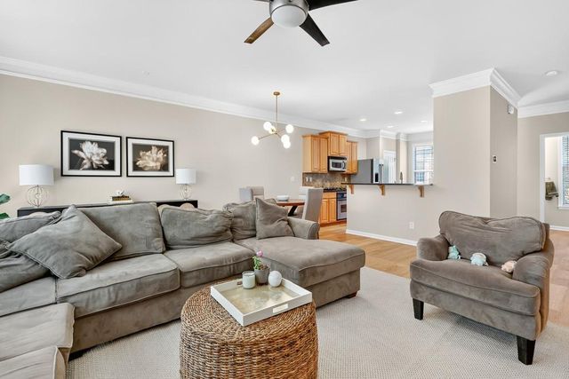 635 Coligny Court, Atlanta, GA 30350