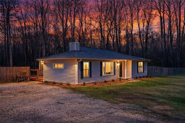 100 Fairview Road, Brooks, GA 30205