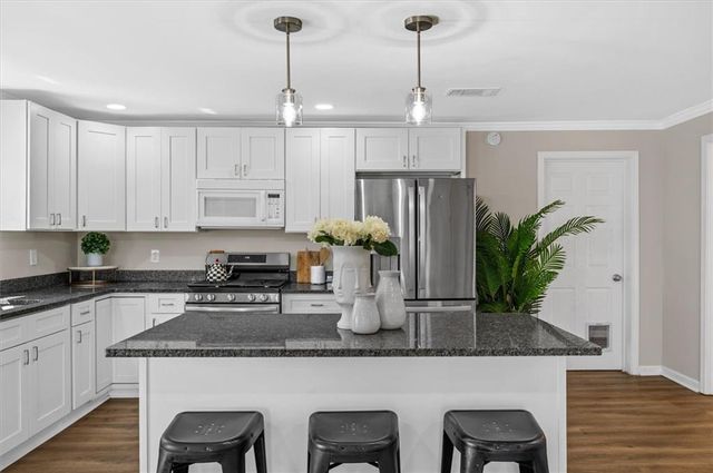 100 Fairview Road, Brooks, GA 30205