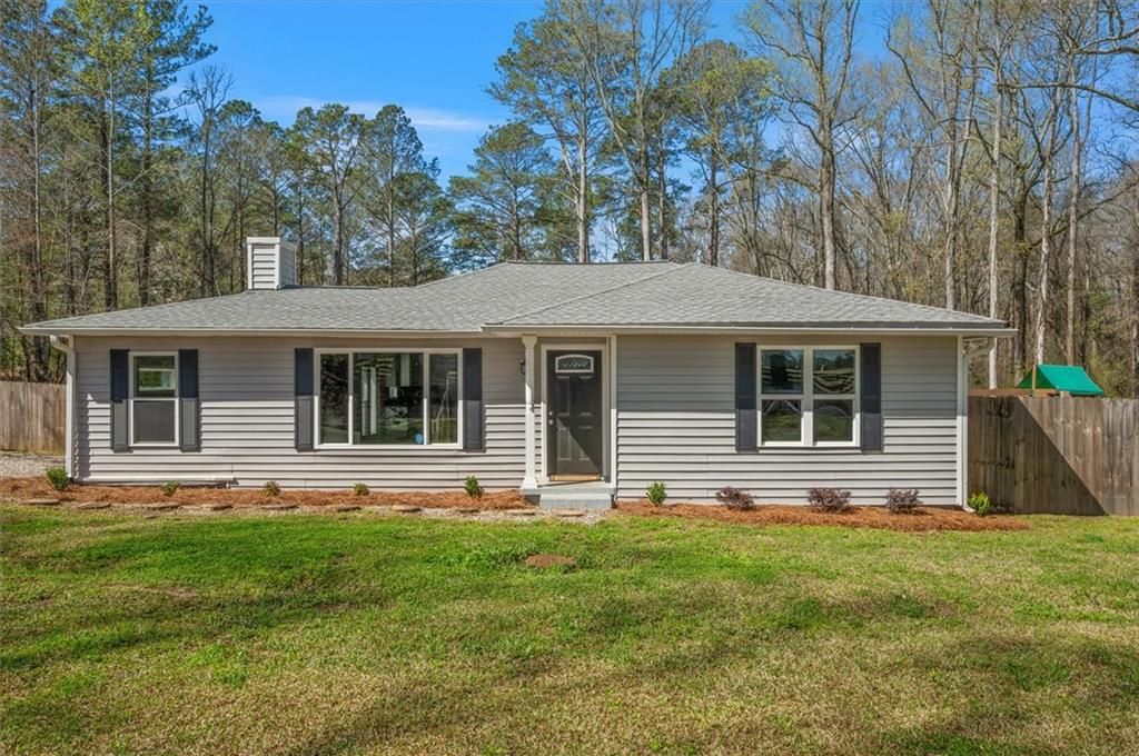 100 Fairview Road, Brooks, GA 30205