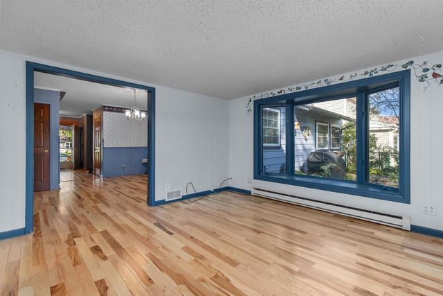 650 STEVENS STREET, Neenah, WI 54956