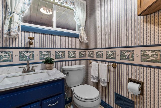 650 STEVENS STREET, Neenah, WI 54956