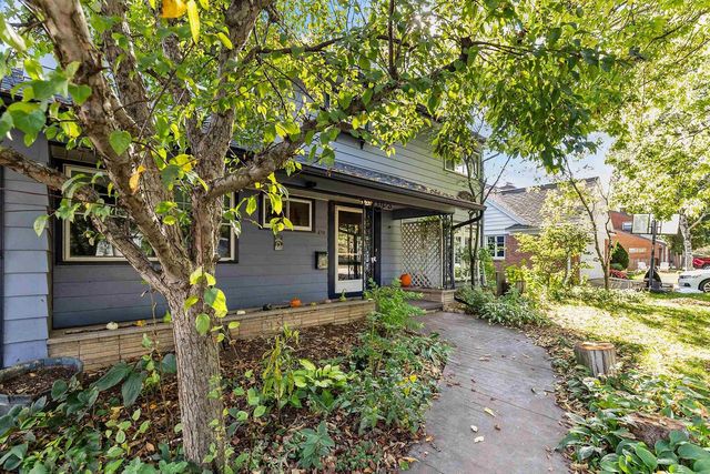 650 STEVENS STREET, Neenah, WI 54956