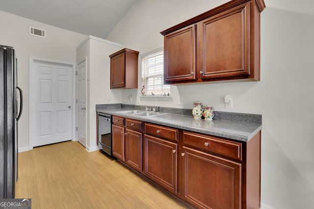 2090 Mina Lane Drive, Buford, GA 30518