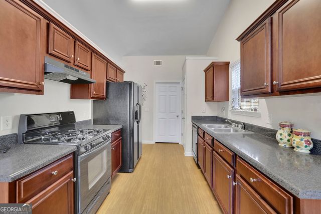 2090 Mina Lane Drive, Buford, GA 30518