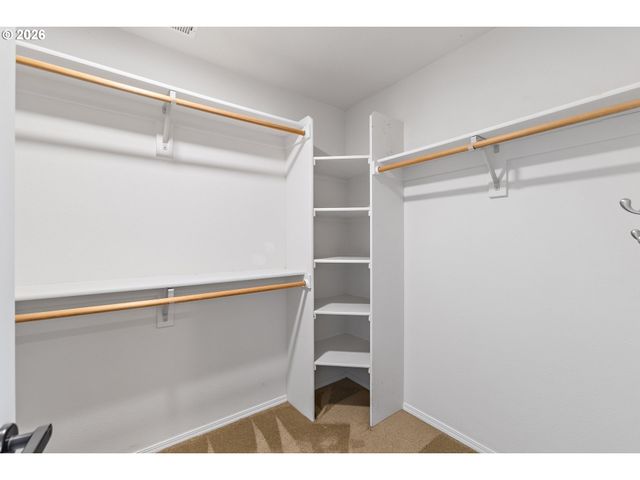 2525 Ne CHARLOIS Dr, Hillsboro, OR 97124