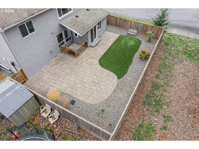 2525 Ne CHARLOIS Dr, Hillsboro, OR 97124