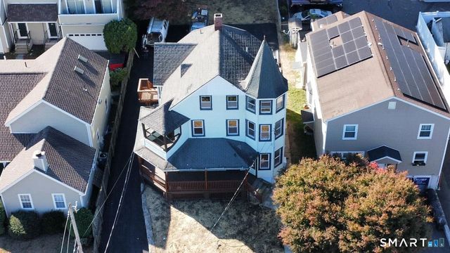 93 Seaside Avenue 2, Stamford, CT 06902