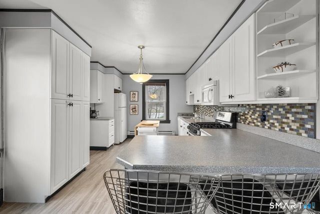 93 Seaside Avenue 2, Stamford, CT 06902