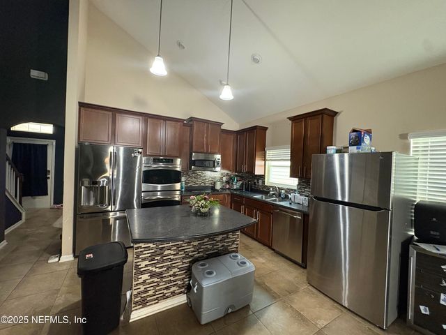 16175 TISONS BLUFF Road, Jacksonville, FL 32218