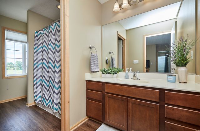 8462 Cody Drive, West Des Moines, IA 50266