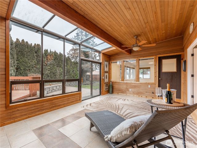 1320 Wedgewood Avenue, Wenatchee, WA 98801