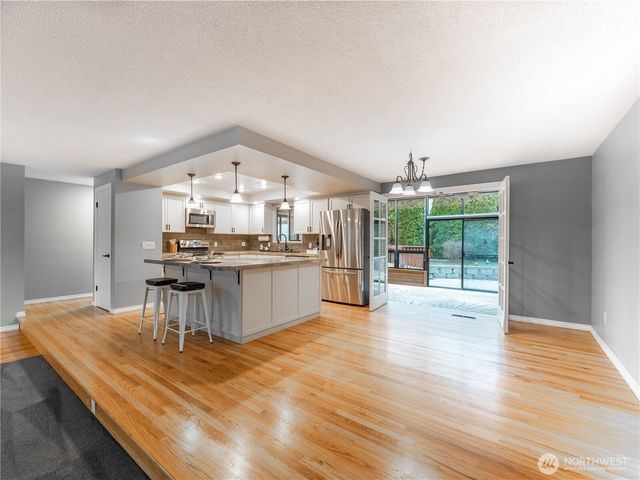 1320 Wedgewood Avenue, Wenatchee, WA 98801