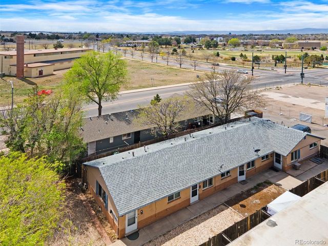 1101 Akron St, Aurora, CO 80010