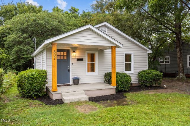 807 N Wilson Avenue, Dunn, NC 28334