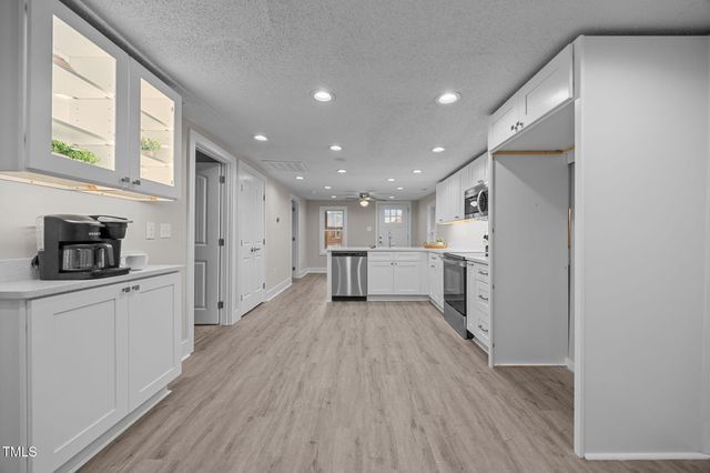 807 N Wilson Avenue, Dunn, NC 28334