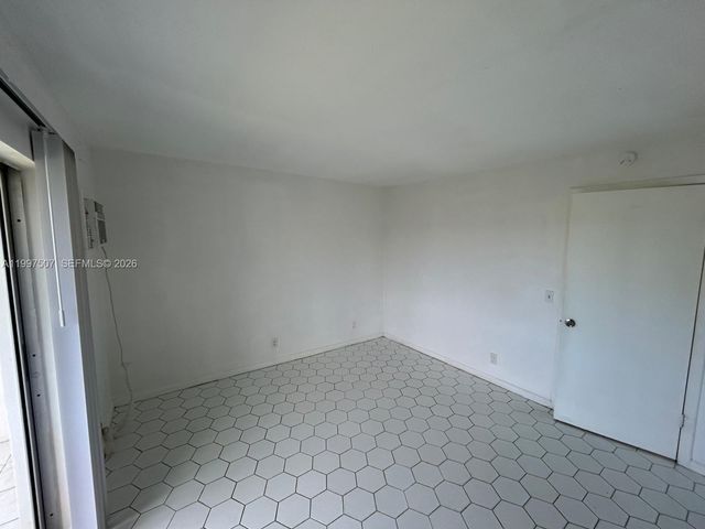 89 Berkshire D 89, West Palm Beach, FL 33417