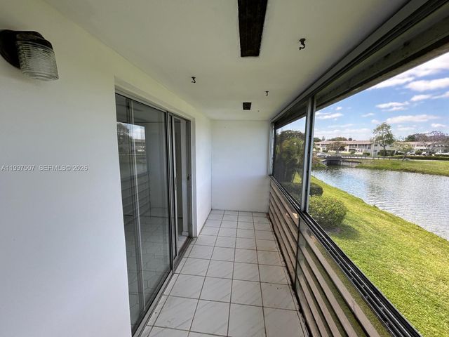 89 Berkshire D 89, West Palm Beach, FL 33417