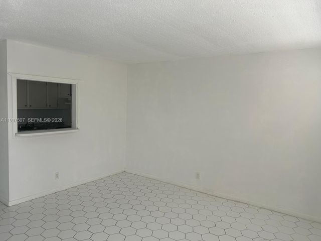 89 Berkshire D 89, West Palm Beach, FL 33417